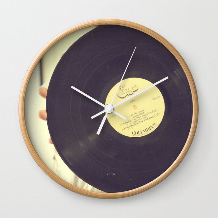put your records on Wall Clock