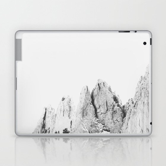 THE MOUNTAINS VII Laptop & iPad Skin