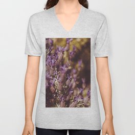 honey bee and french lavender V Neck T Shirt