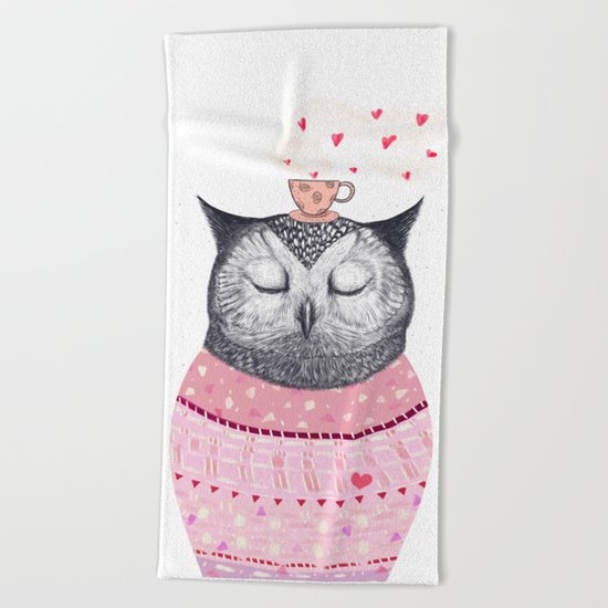 Owl lover of coffee Beach Towel