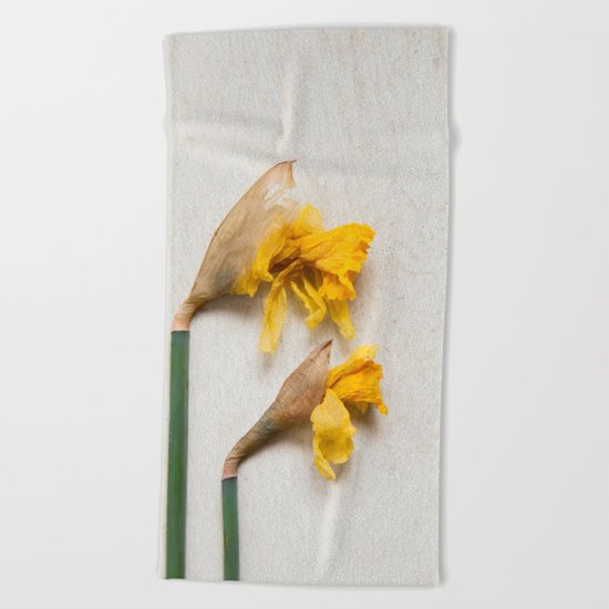 Daffodil 2 Beach Towel