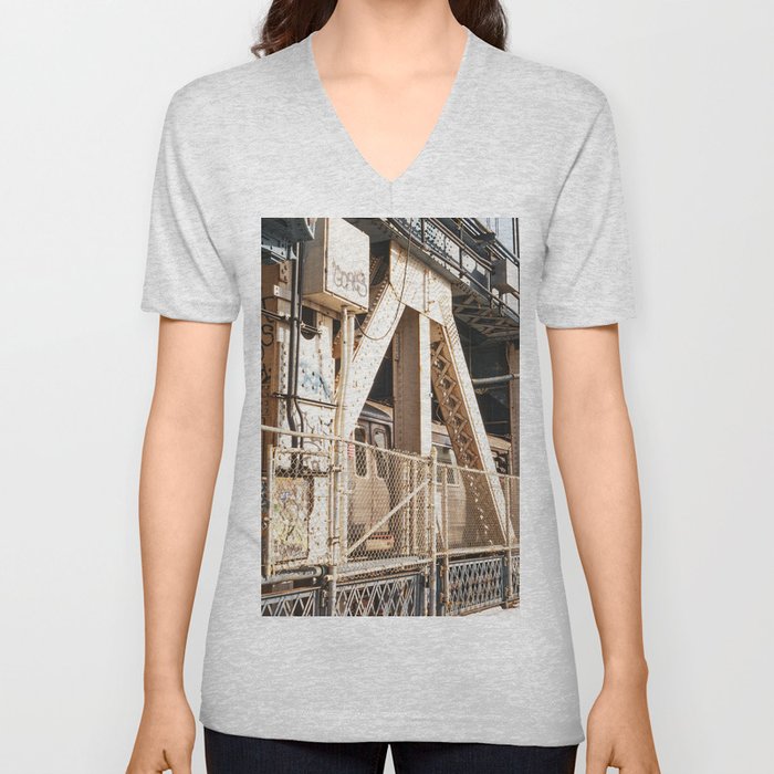 Manhattan Bridge Subway Train | NYC V Neck T Shirt