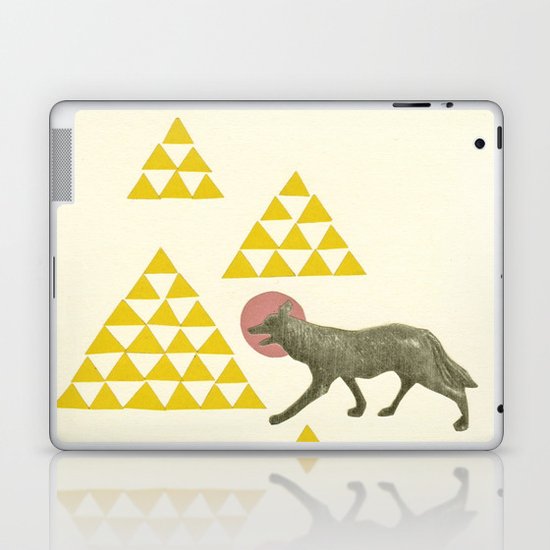 Mountain Wolf Laptop & iPad Skin