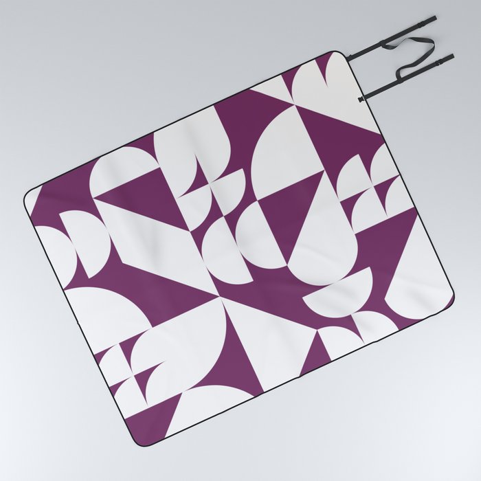Geometrical modern classic shapes composition 8 Picnic Blanket