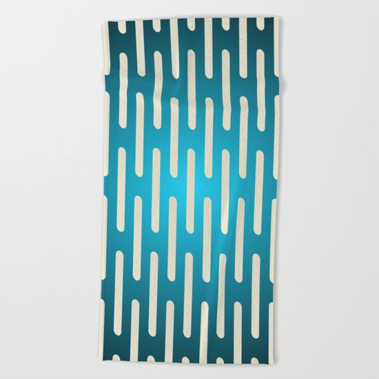 seamless pattern with gradient background Beach Towel