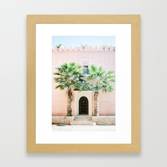 Travel photography print “Magical Marrakech” photo art made in Morocco. Pastel colored. Gerahmter Kunstdruck | Fotografie, Film, Farbe, Marokko, Marrakesch, Arabisch, Afrika, Pastel, Pink, Palm-tree