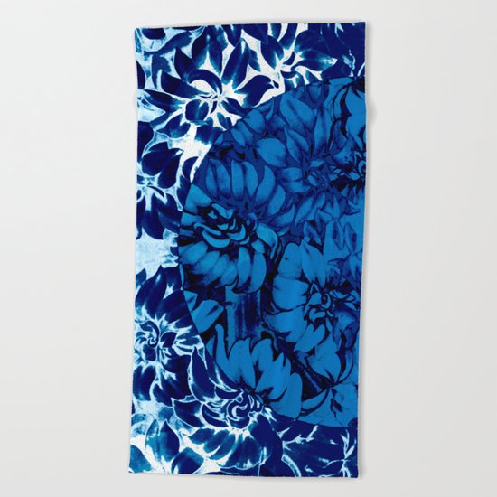 blue floral circle on blue floral Beach Towel