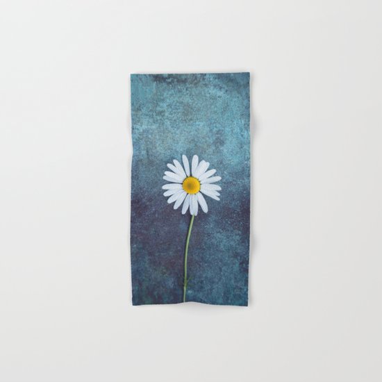 Daisy Hand & Bath Towel