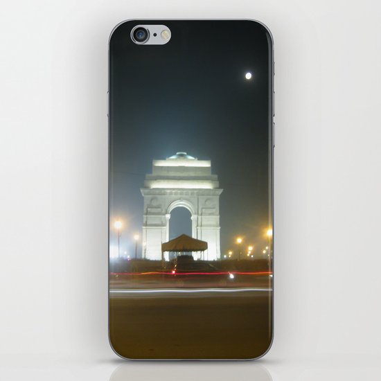 Rush Hour - India Gate iPhone Skin