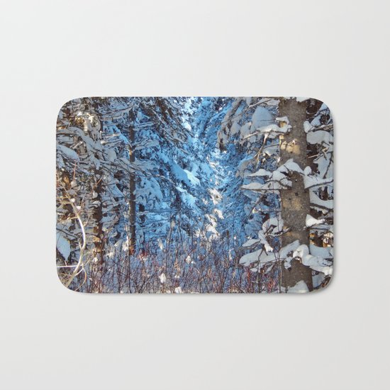 Deep into the gap Bath Mat