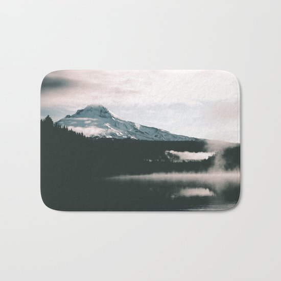Mount Hood V Bath Mat