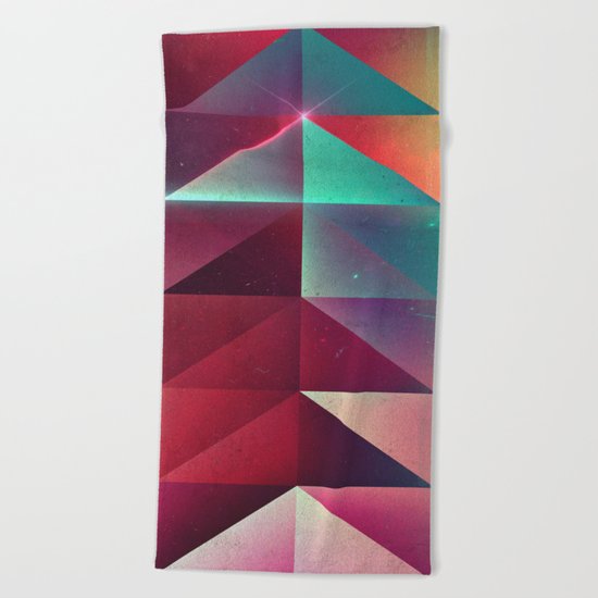 yp tri glww Beach Towel