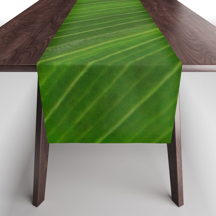 Leaf 32 Table Runner