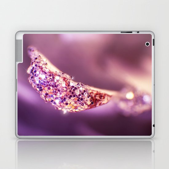 GLAMOUR - Macro in purple and pink tones Laptop & iPad Skin