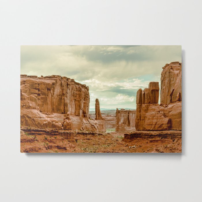Utah - Red Sandstone Spires Metal Print