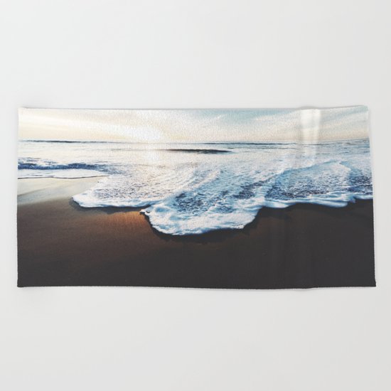 Walk into the sun Beach Towel
