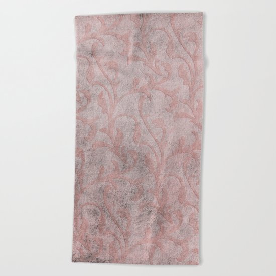 Dirty princess - Elegant Damask pattern with grunge effect Beach Towel