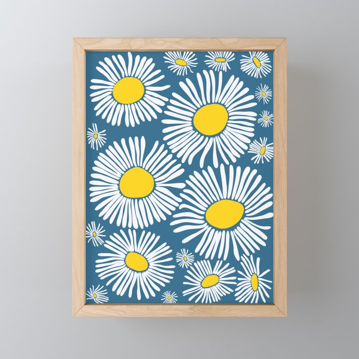 Daisies Margrieten Framed Mini Art Print