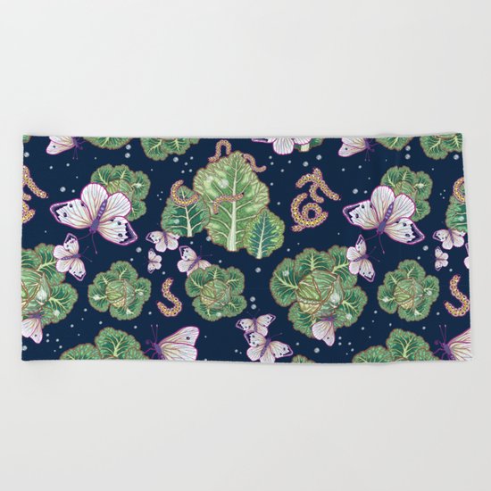 mischief in the garden Beach Towel