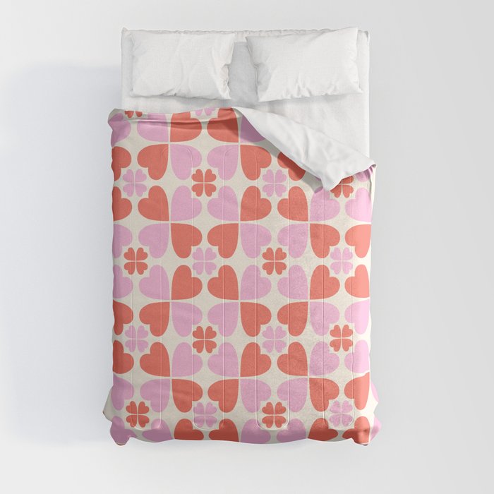 Retro Checkered Hearts Comforter
