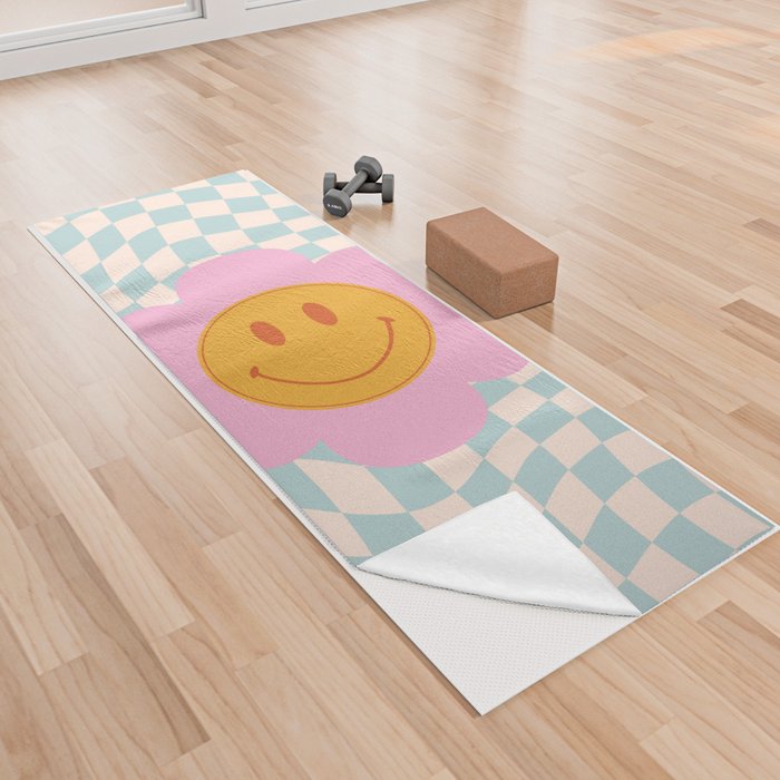 Smiley Flower Face on Pastel Warped Checkerboard Yoga Towel