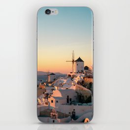 Sunset over Iconic Oia, Santorini, Greece | Populair Travel Destinations & Idyllic Images | Travel Photography in South Europe iPhone Skin