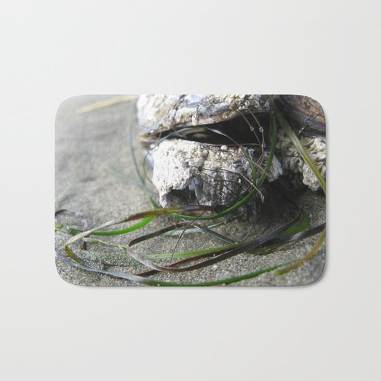 Barnacle 73 Bath Mat