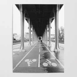 Pont de Bir-Hakeim | Steel bridge in Paris | Black and white Travel Photography Poster