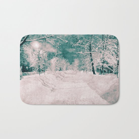 Winter wonderland. Halftone effect Bath Mat