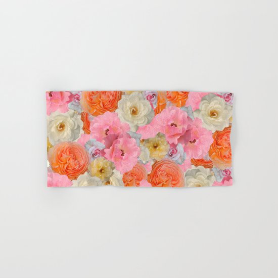 Bear witnes to the beauty Hand & Bath Towel
