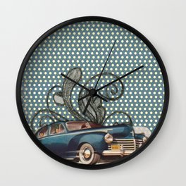 Vintage Woman Neck Gator Classic Car Antique Car Vintage Lady Wall Clock