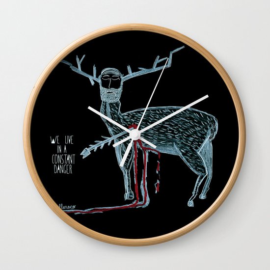 Vivimos en un peligro constante (We live in a constant danger) Wall Clock
