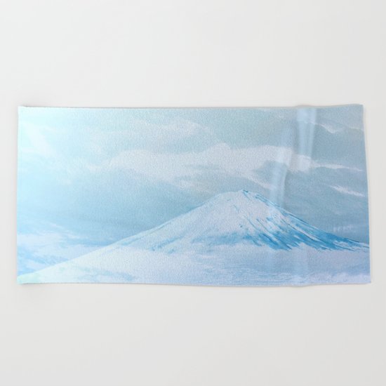 COLD AIR MASS Beach Towel