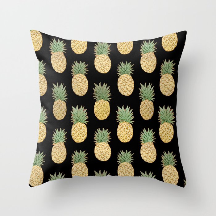Pineapples in gold on black Throw Pillow
