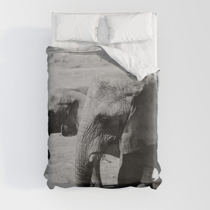 Elephant duo in black & white Duvet Cover