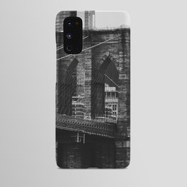Brooklyn Bridge and Manhattan skyline in New York City black and white Android Case