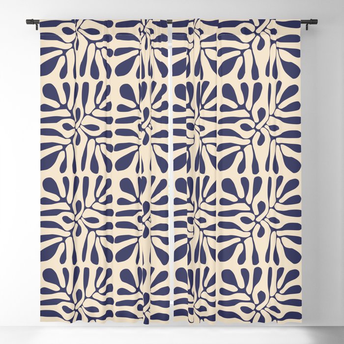 Square leaf pattern in blue Blackout Curtain