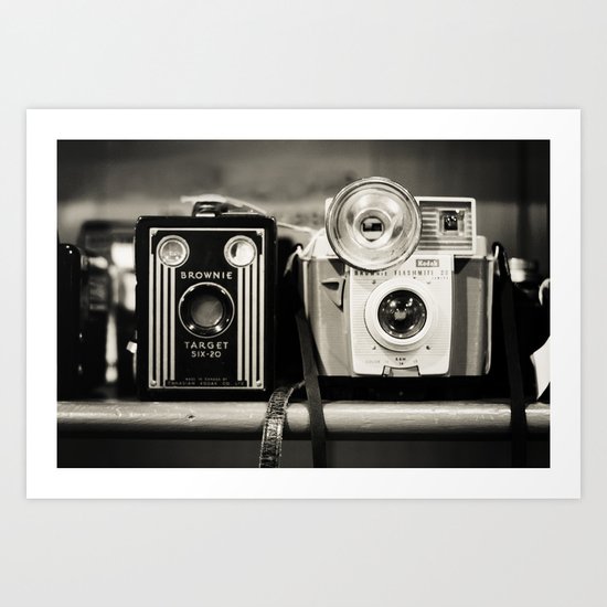 A pair of Kodak Brownies Art Print