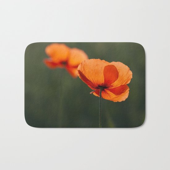 Poppies secretly in love Bath Mat