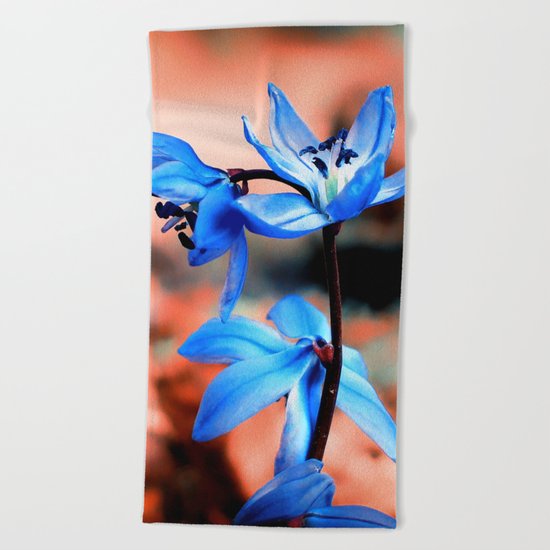 Summer Minds Beach Towel