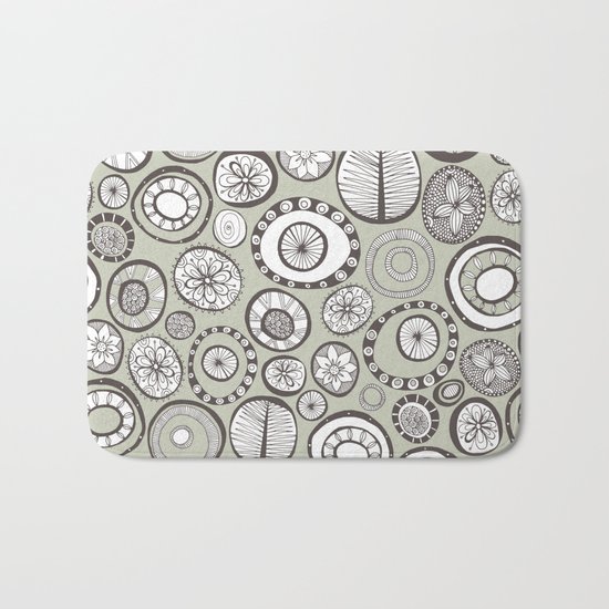 Honolulu hoops haze Bath Mat
