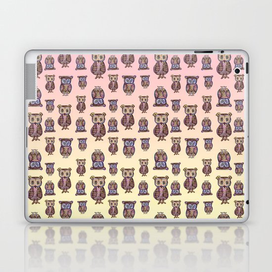 Owl pattern Laptop & iPad Skin