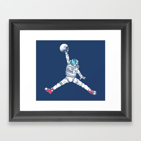 Space dunk Framed Art Print