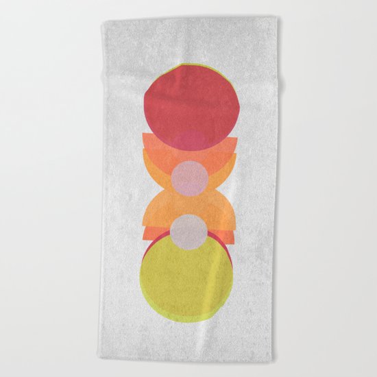 Totem 1 Beach Towel