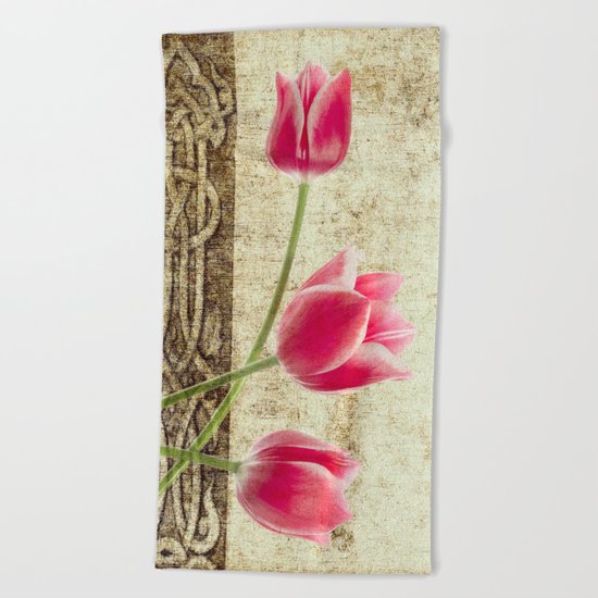 vintage flowed Beach Towel