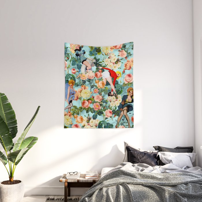 Pin up girl tapestry outlet
