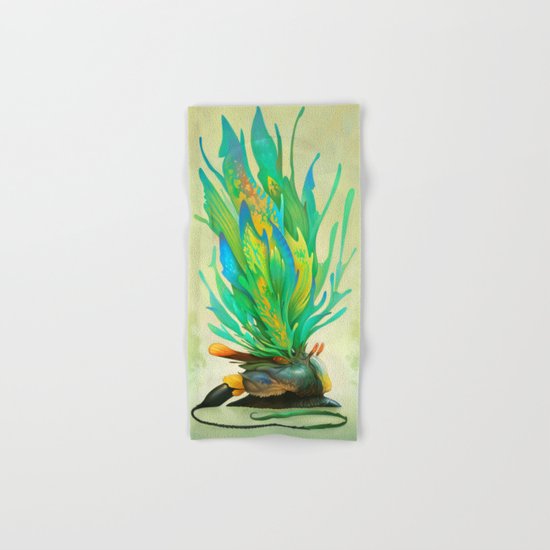 Feathered Tethridon Hand & Bath Towel
