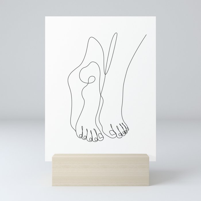 feet-b Mini Art Print