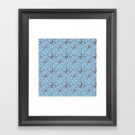 seamless pattern simulating the skin of a leopard with digital painting Framed Art Print