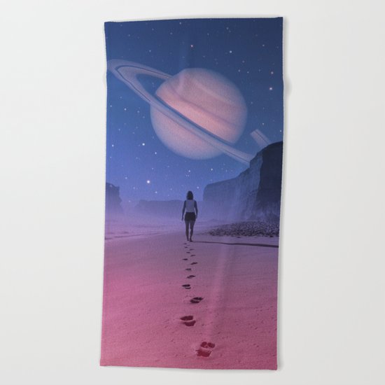 Glimpse of a Dream Beach Towel